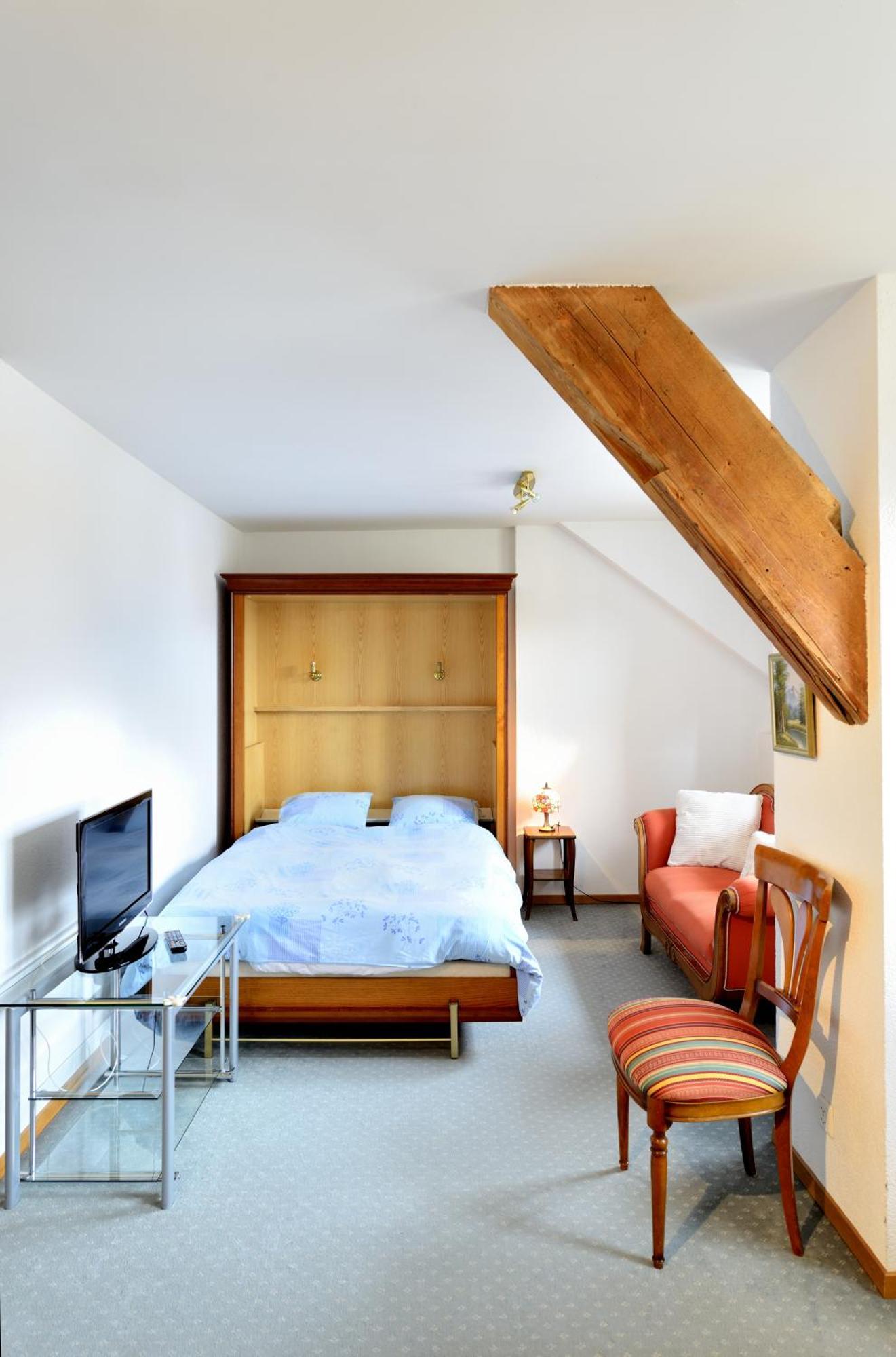 Hotel-Restaurant De La Tour ภายนอก รูปภาพ